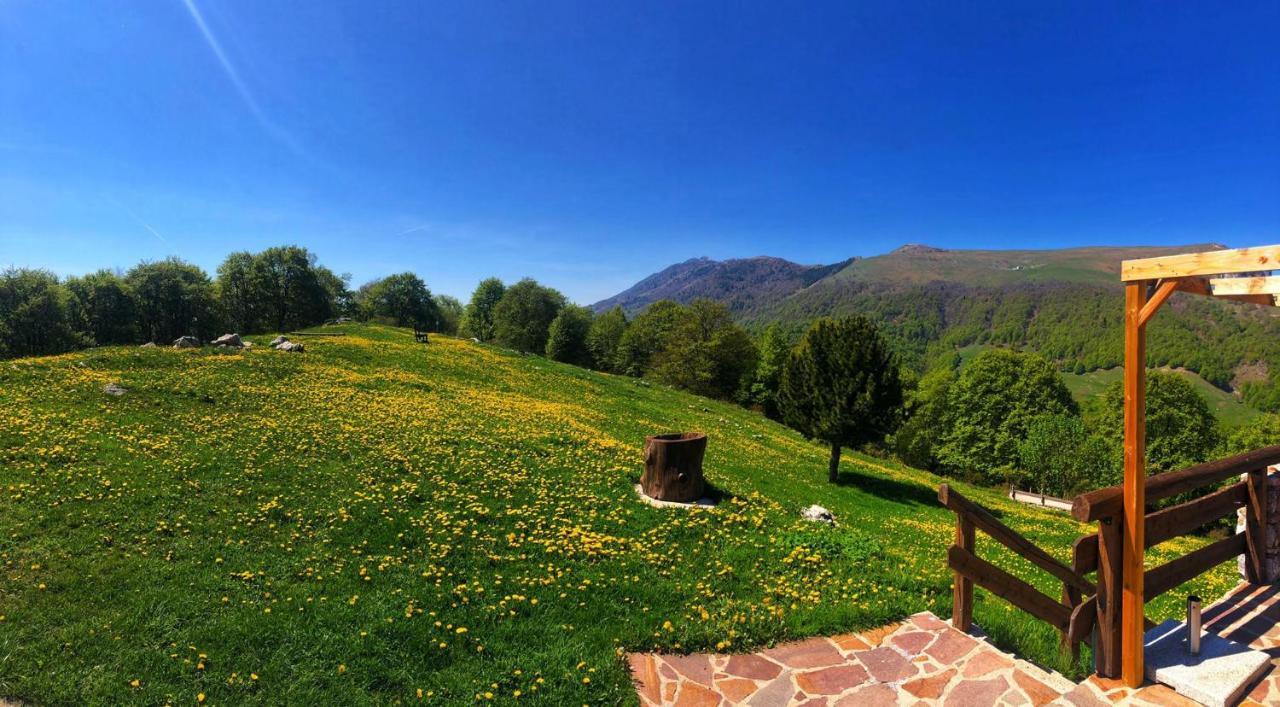 Rifugio Baita Fos-Ce Brentonico Esterno foto
